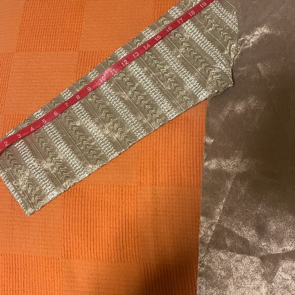 NWT Beechtree Gold Kurta with Embroidered and Sequined Sleeves and Neckline 8 - Picture 9 of 9